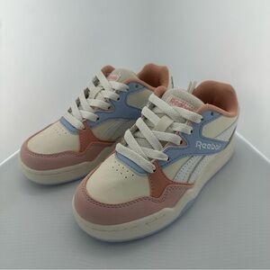 NWOT Reebok bb 4000 pastel kids sneakers shoes